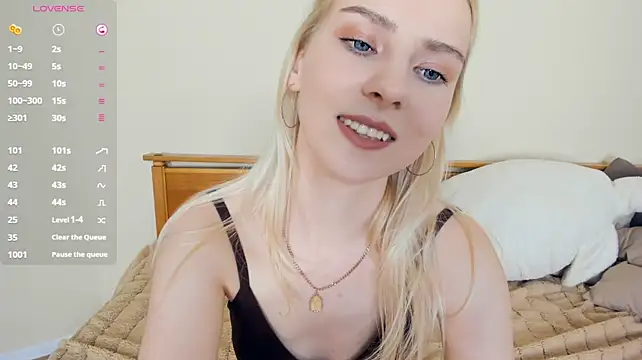 LaynePingitore stripchat live cam model