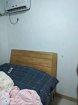 HSU8HSU stripchat live cam model