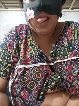 Indian_Hot_Babhi stripchat live cam model