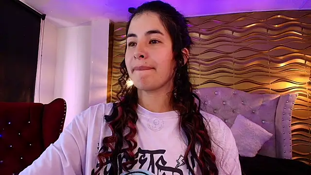 _Ninaharpper stripchat live cam model