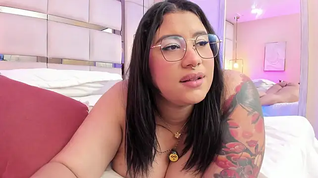 elizavenus stripchat live cam model