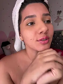 emmariders2 stripchat live cam model