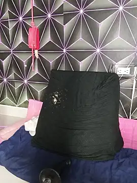 Zendaya3 stripchat live cam model