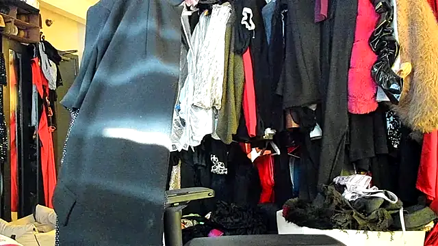Motherbigbus stripchat live cam model