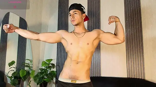 Noah_Clarkk stripchat live cam model