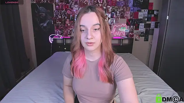 Naomi1Hinata stripchat live cam model