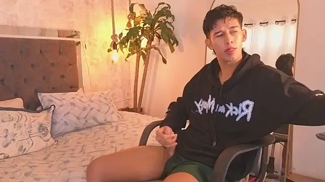 dave_eliot stripchat live cam model