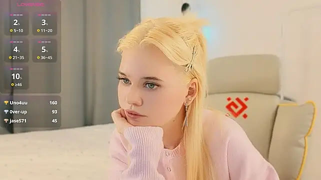 mood_berry_ stripchat live cam model