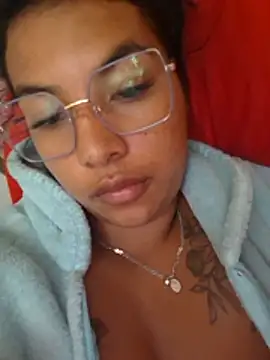 sophiagomezx stripchat live cam model