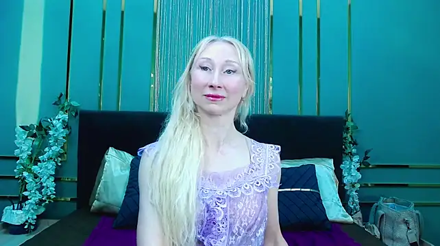 KissDreamm stripchat live cam model