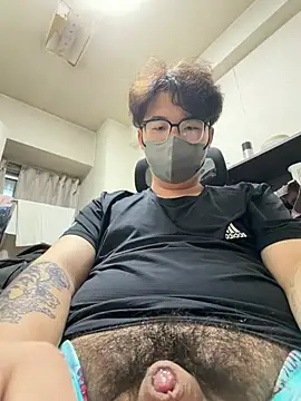 sybzyqhym stripchat live cam model