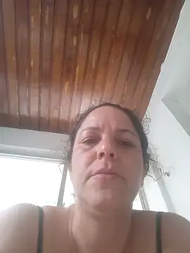 mimadinha85 stripchat live cam model