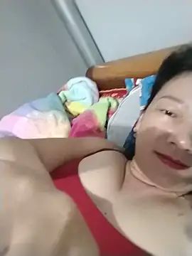 Cogaihu9x stripchat live cam model