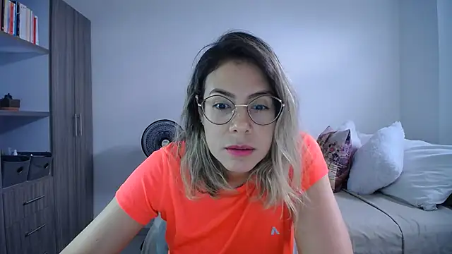 candydowson1 stripchat live cam model