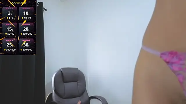 Kiara-Rider stripchat live cam model