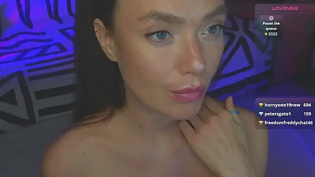 KellyFouler stripchat live cam model