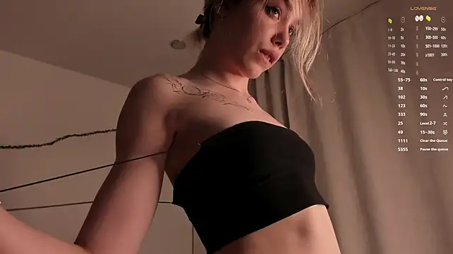 Leila_Vanilla stripchat live cam model