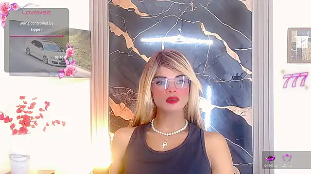 _emma_miller stripchat live cam model