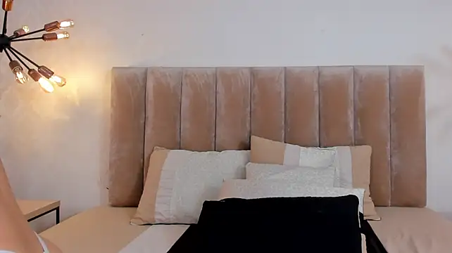 KimCollins_ stripchat live cam model