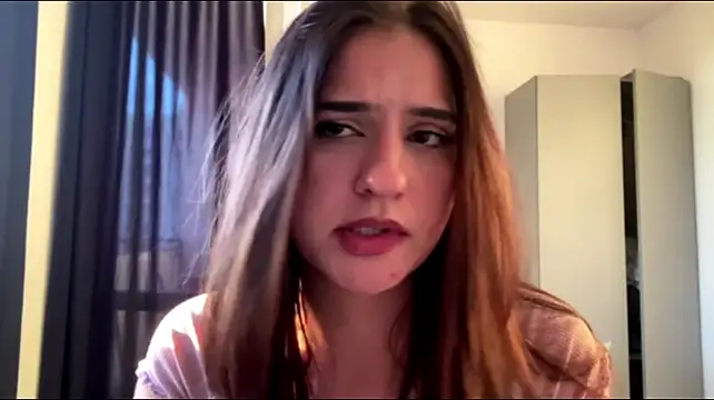mellowpuffX stripchat live cam model