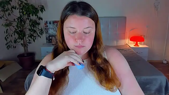PolinaSalvatore stripchat live cam model