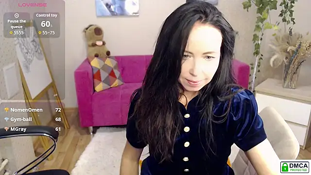 beautiful_moon3 stripchat live cam model