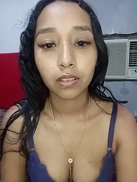 bella_chocolate stripchat live cam model