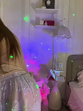 Queen-of-Love stripchat live cam model
