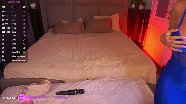 MadissonSoft stripchat live cam model