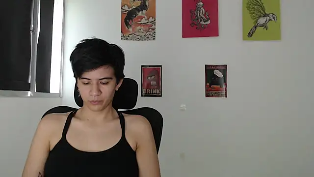 Dha_lia0 stripchat live cam model