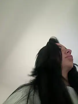 BELLABLACKXUK stripchat live cam model