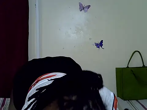 Rasta_tattoooed stripchat live cam model