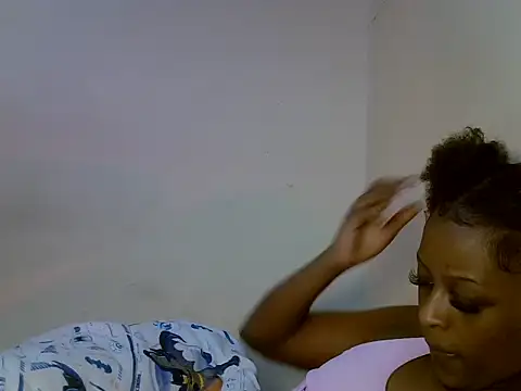 ebony_petite9 stripchat live cam model