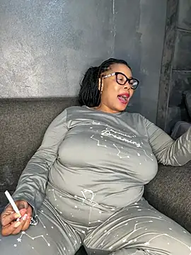 ExclusiveLeexx stripchat live cam model