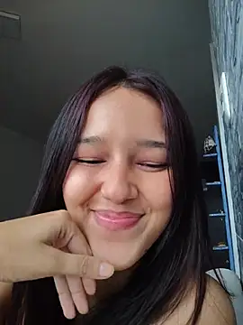 _Denis_sweet stripchat live cam model