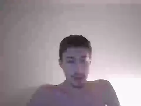 VelvetRagottiOG stripchat live cam model