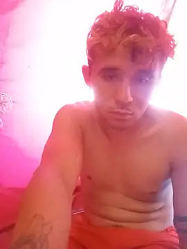 luccasCauan stripchat live cam model