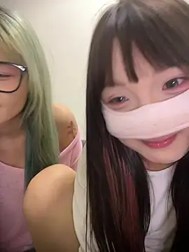 Rocket-Girl stripchat live cam model
