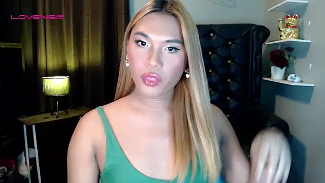 transGabriela_starr stripchat live cam model
