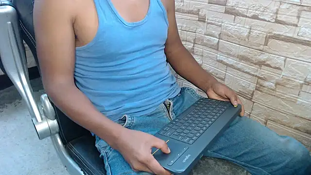 sexymen----- stripchat live cam model