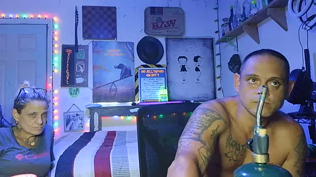 Buffshagswell stripchat live cam model