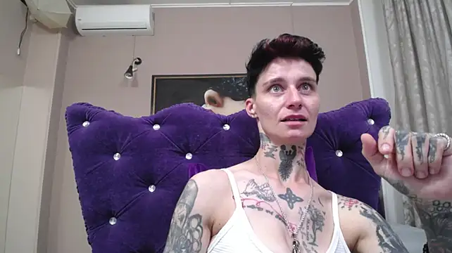 KennyXSX stripchat live cam model