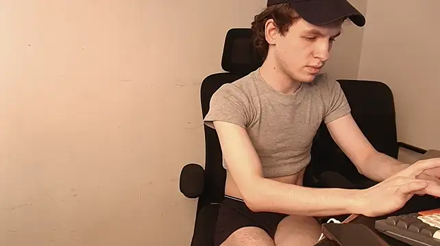 Arrogant_Eli stripchat live cam model