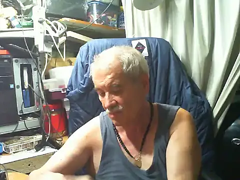 nonnomaturobisex stripchat live cam model