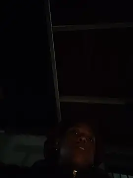 02Boitybaby stripchat live cam model