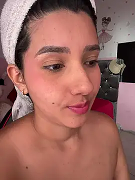 emmariders2 stripchat live cam model