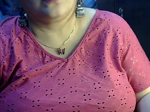 Soniya_Sha stripchat live cam model