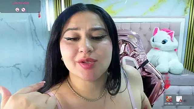 Zarath_tf stripchat live cam model