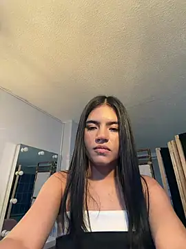 Eilie_xxx stripchat live cam model
