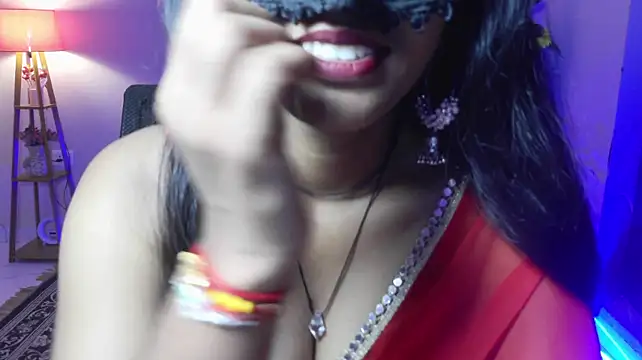 Awesome_Riya stripchat live cam model